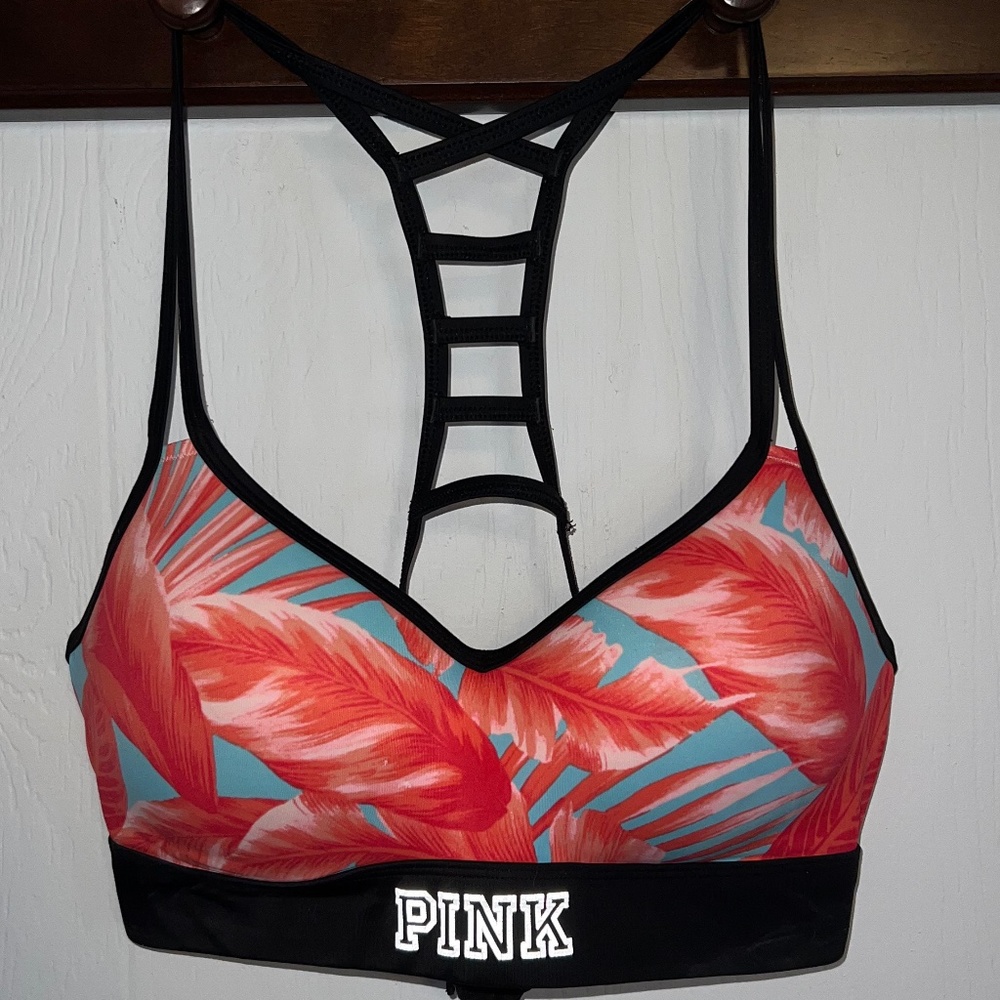 Pink Victoria secret ultimate push up bra